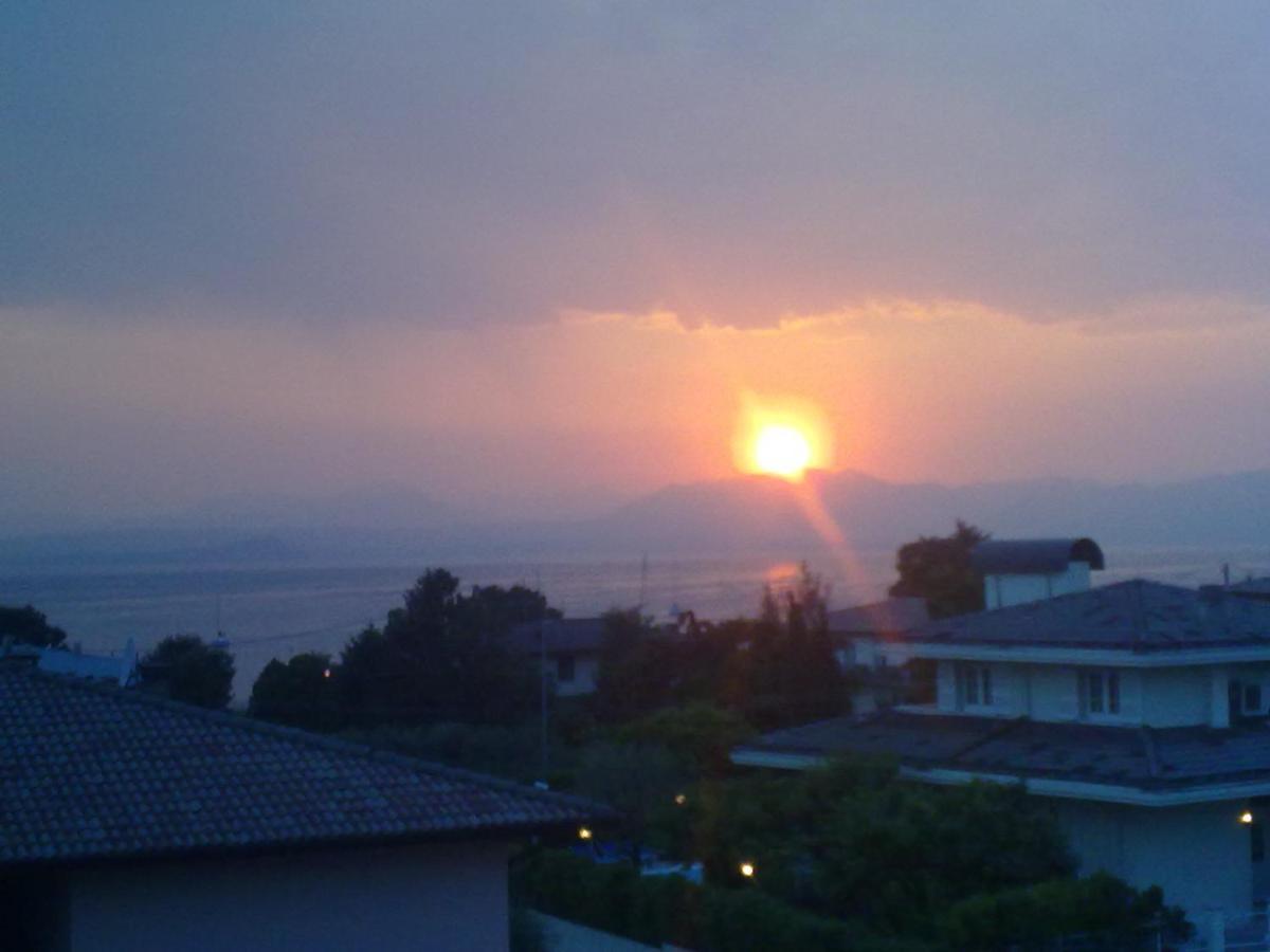 Residenza Al Sogno - On Lake Garda Cavaion Veronese Esterno foto