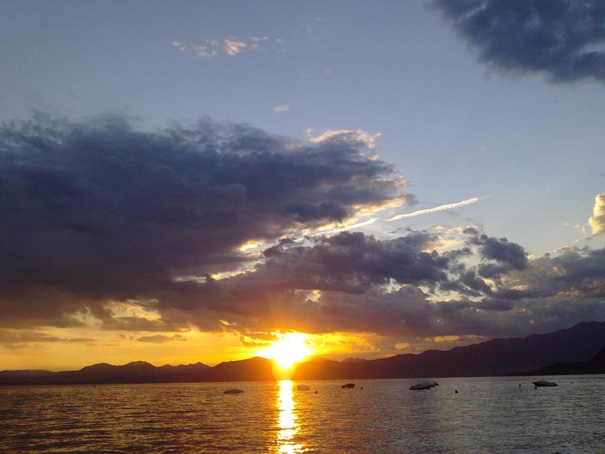Residenza Al Sogno - On Lake Garda Cavaion Veronese Esterno foto